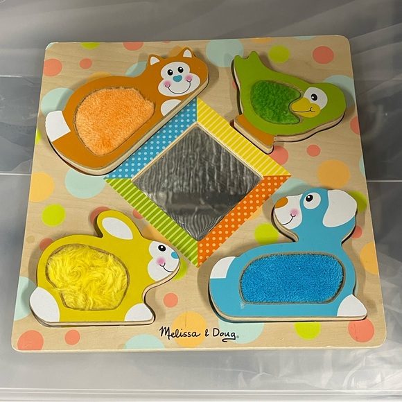 Melissa & Doug First Play Wooden Touch and Feel Puzzle Peek-a-Boo Pets - Picture 2 of 4
